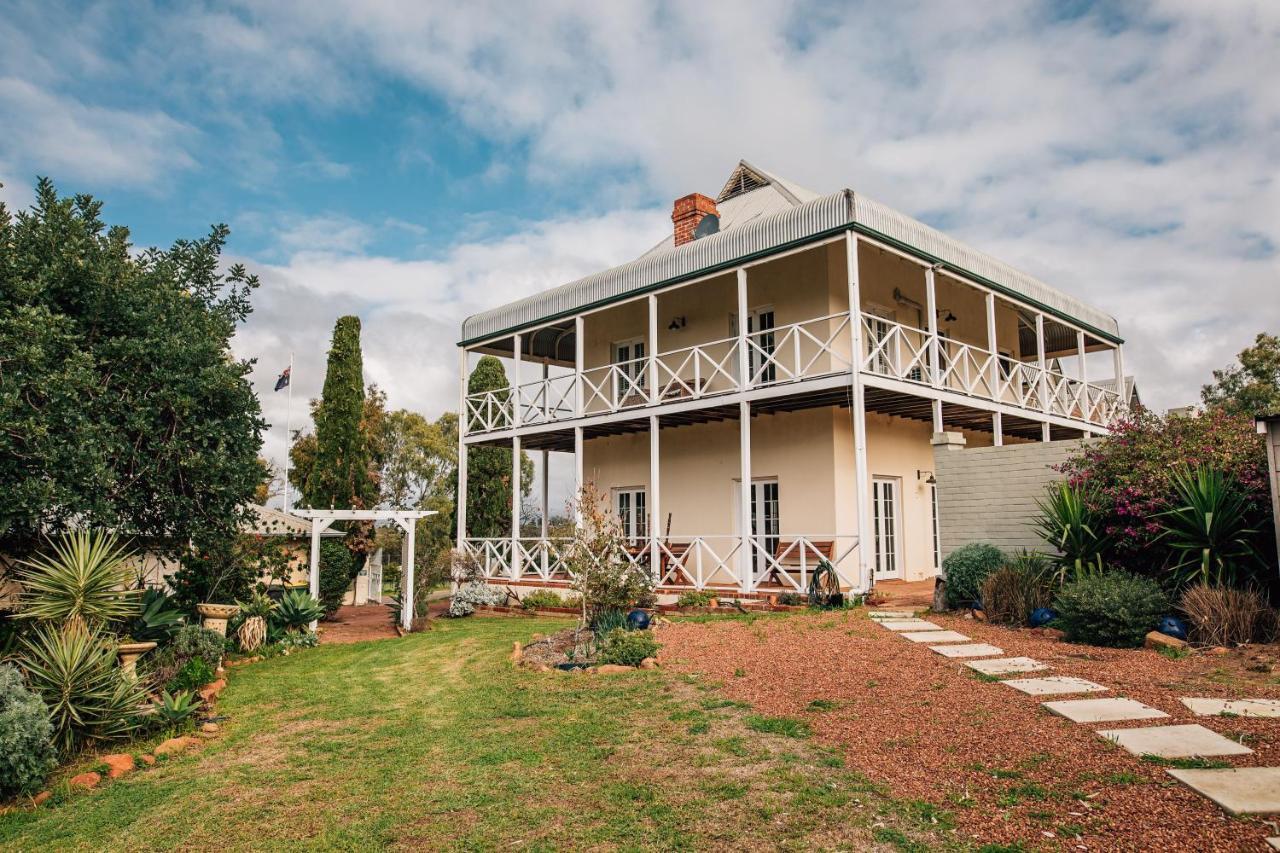 Hope Farm Guesthouse York Exterior photo