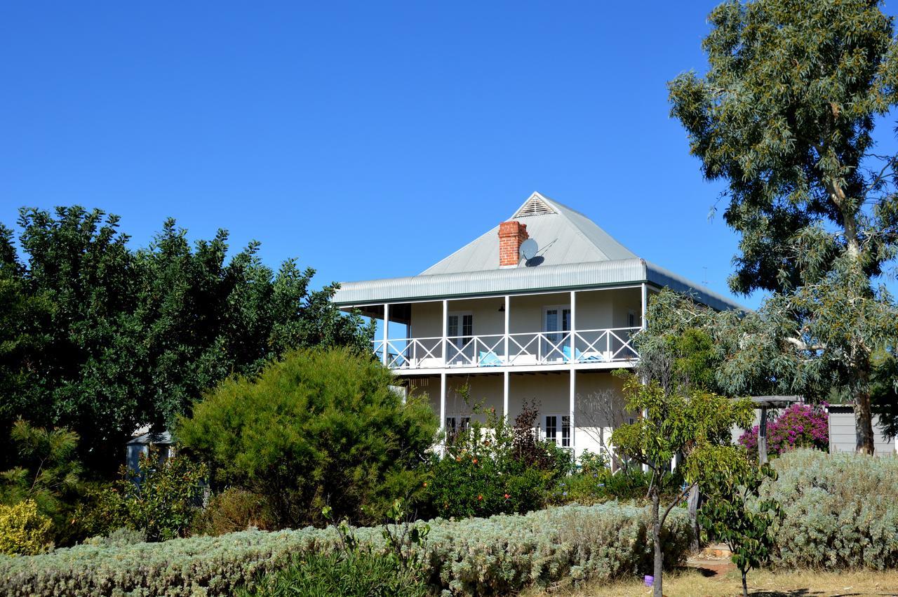 Hope Farm Guesthouse York Exterior photo